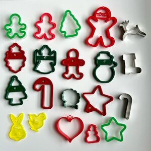 Vintage Christmas cookie cutters